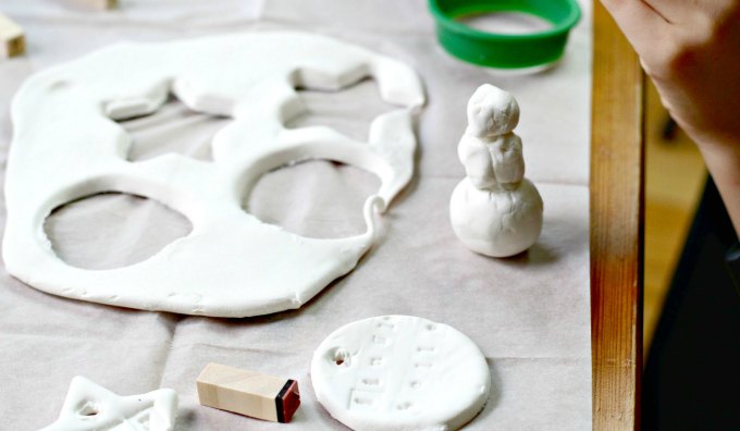 Make clay ornaments for the Christmas tree. Get craft for kids and tweens.