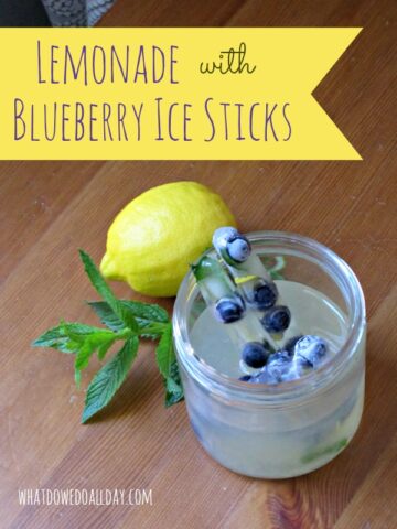 Fun summer treat for kids: lemonade with blueberry ice sticks