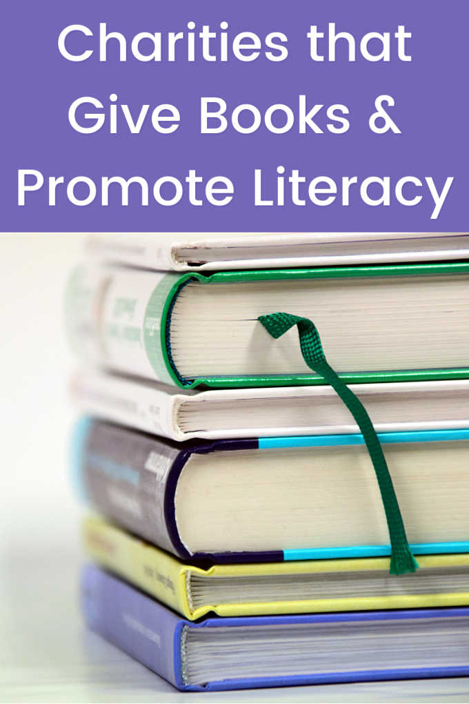 Wohltätigkeitsorganisationen, die Bücher geben und die Alphabetisierung von Kindern fördern's literacy