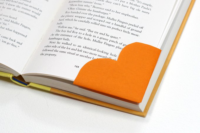 Orange heart corner bookmark