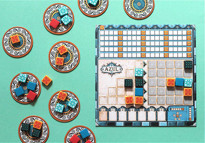 Azul game board and tiles