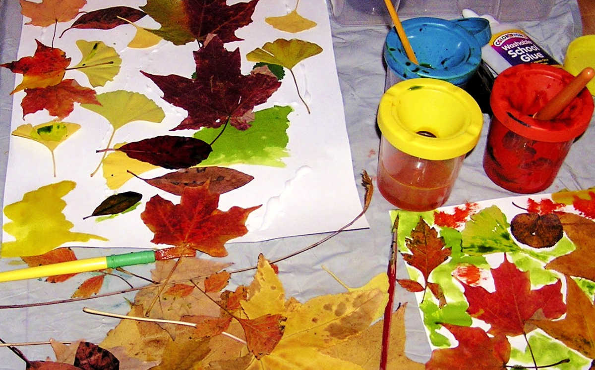 Leaf art supplies for fall crafting project